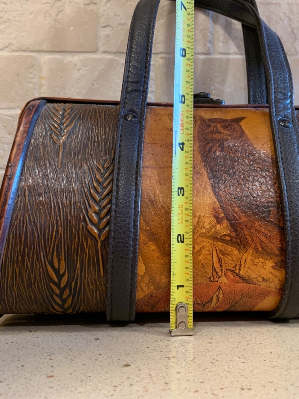 Unique Vintage Purse - Picture 2 of 7